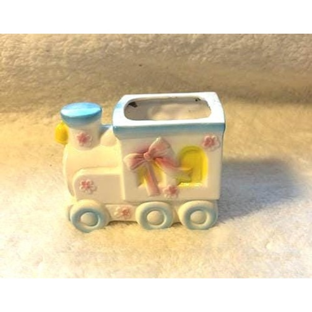 Parma by AAI ceramic baby train planter